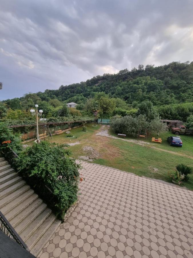 Guesthouse At Oleg'S Zolotoy Bereg 古达乌塔 外观 照片