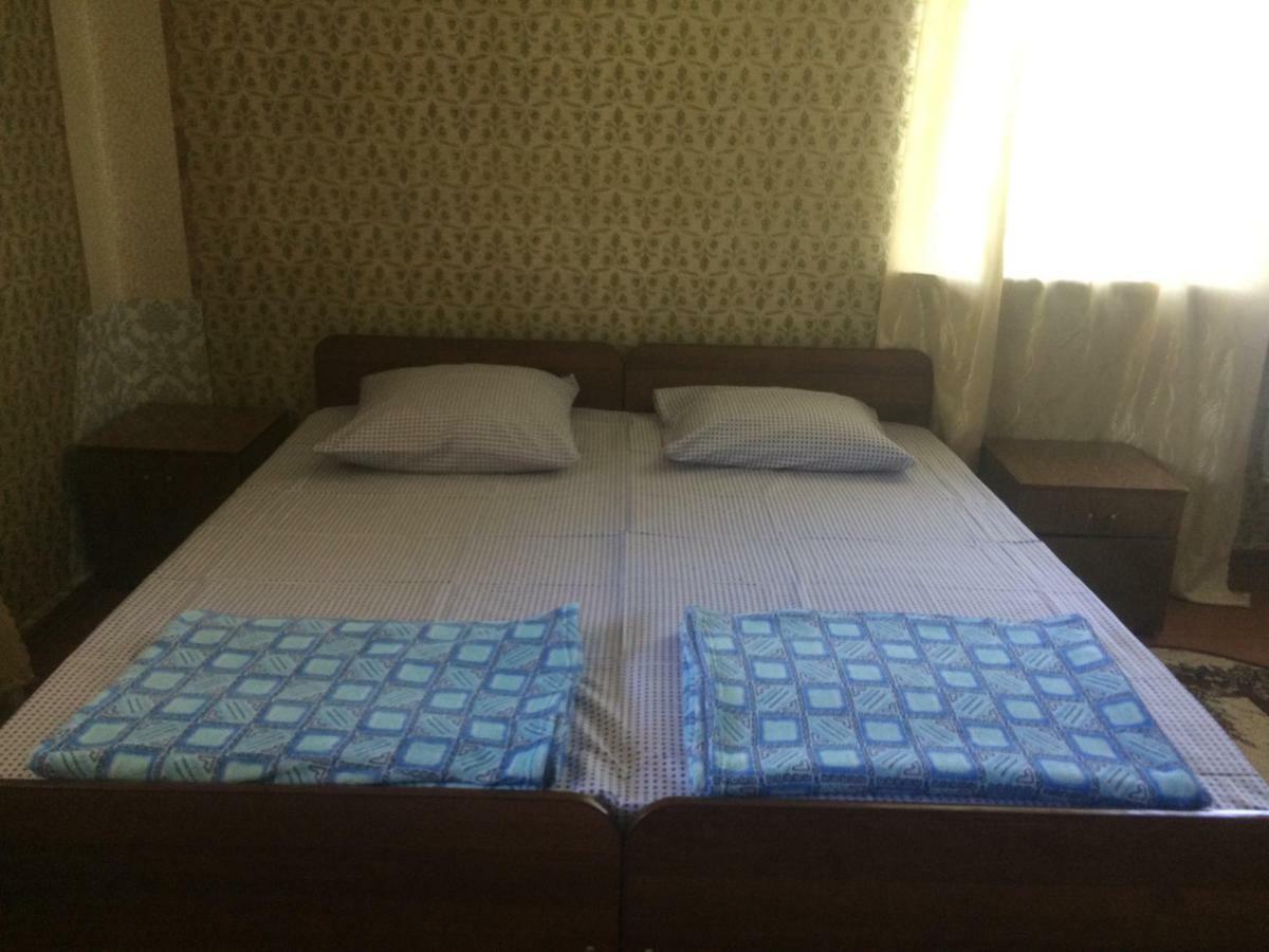 Guesthouse At Oleg'S Zolotoy Bereg 古达乌塔 外观 照片